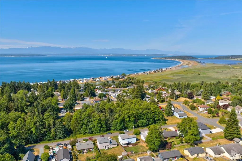 1219 Leahy Drive Coupeville WA 98239