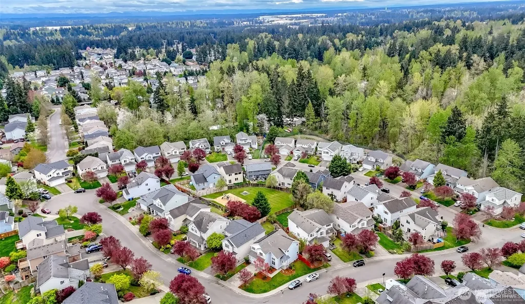 14810 68th Ave E Puyallup WA 98375
