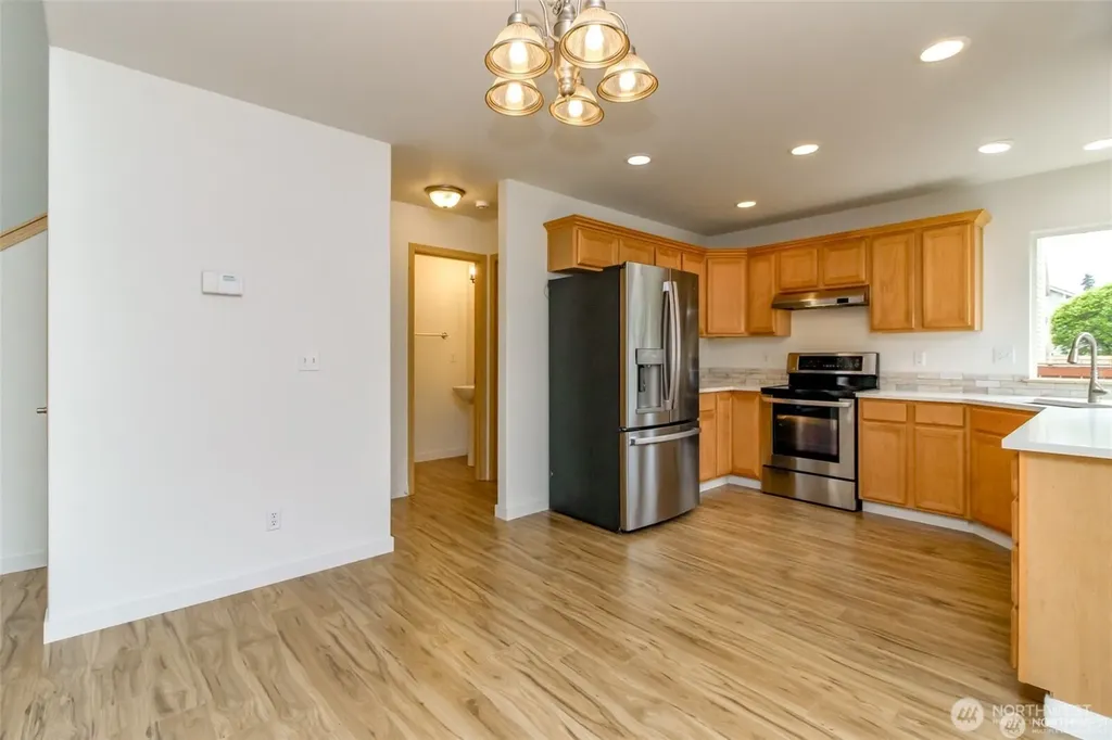 14810 68th Ave E Puyallup WA 98375