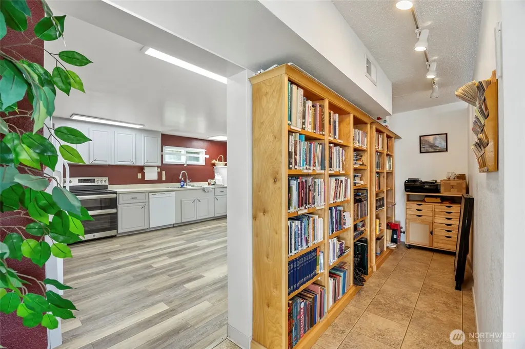 228 SE F Street Quincy WA 98848