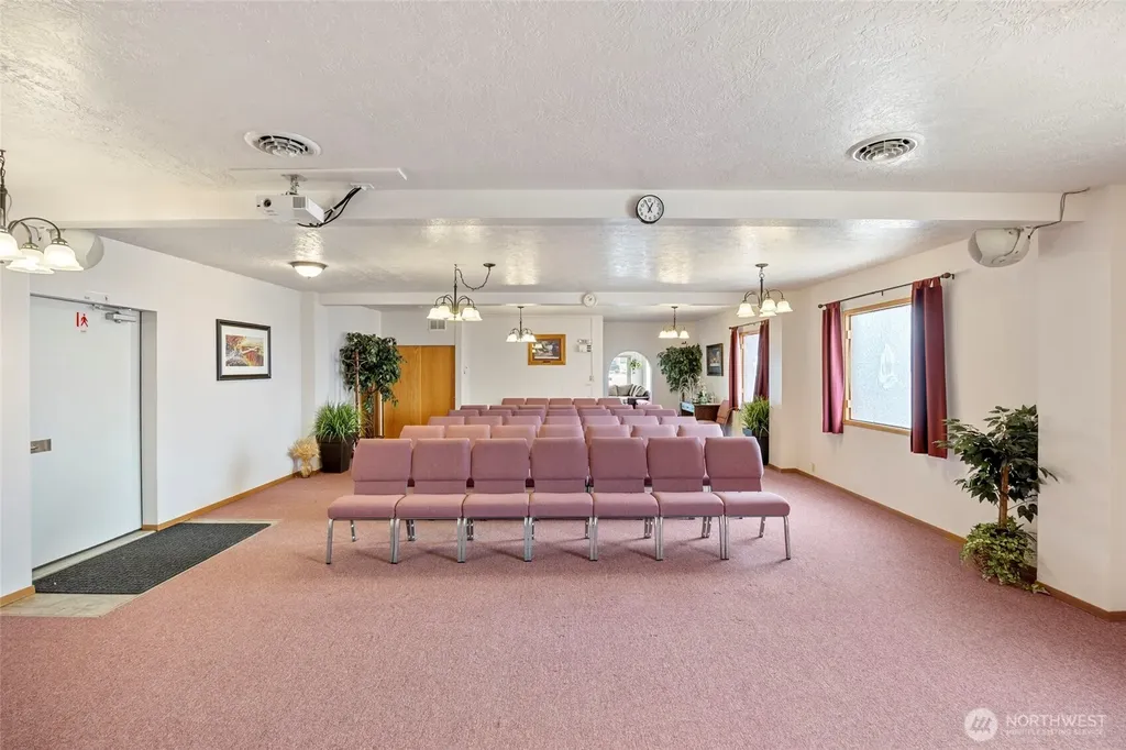 228 SE F Street Quincy WA 98848