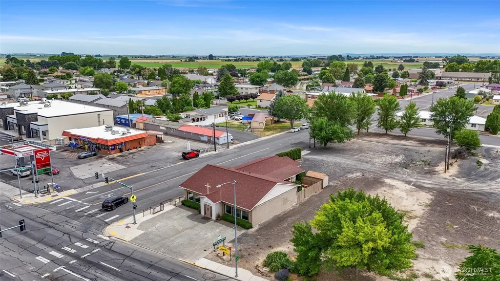228 SE F Street Quincy WA 98848