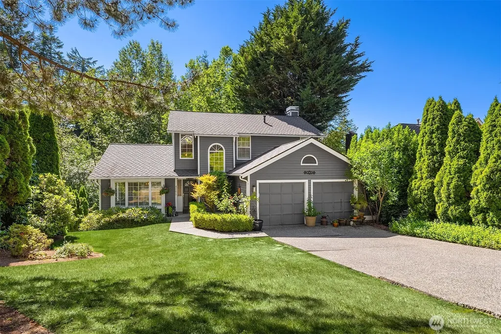 4261 244th Place SE Sammamish WA 98029