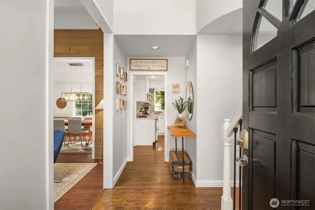 4261 244th Place SE Sammamish WA 98029