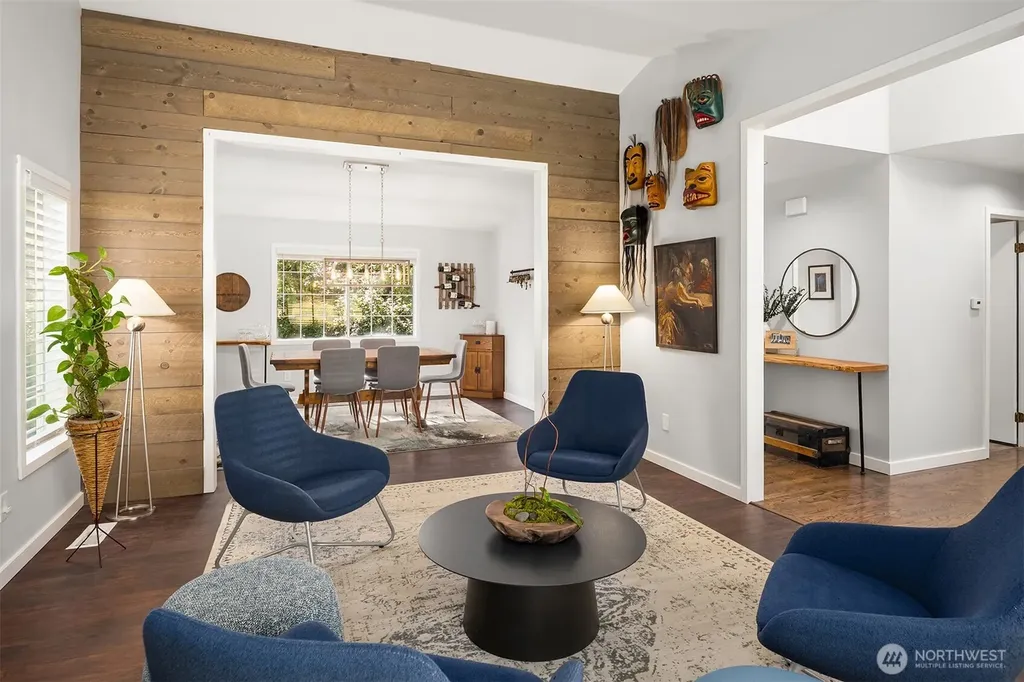 4261 244th Place SE Sammamish WA 98029