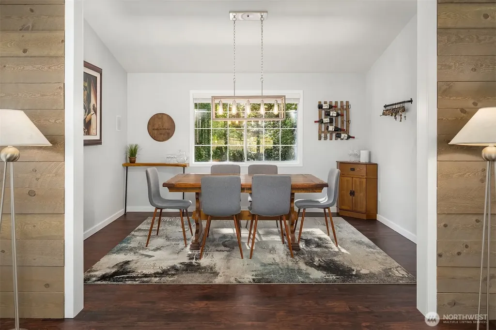 4261 244th Place SE Sammamish WA 98029
