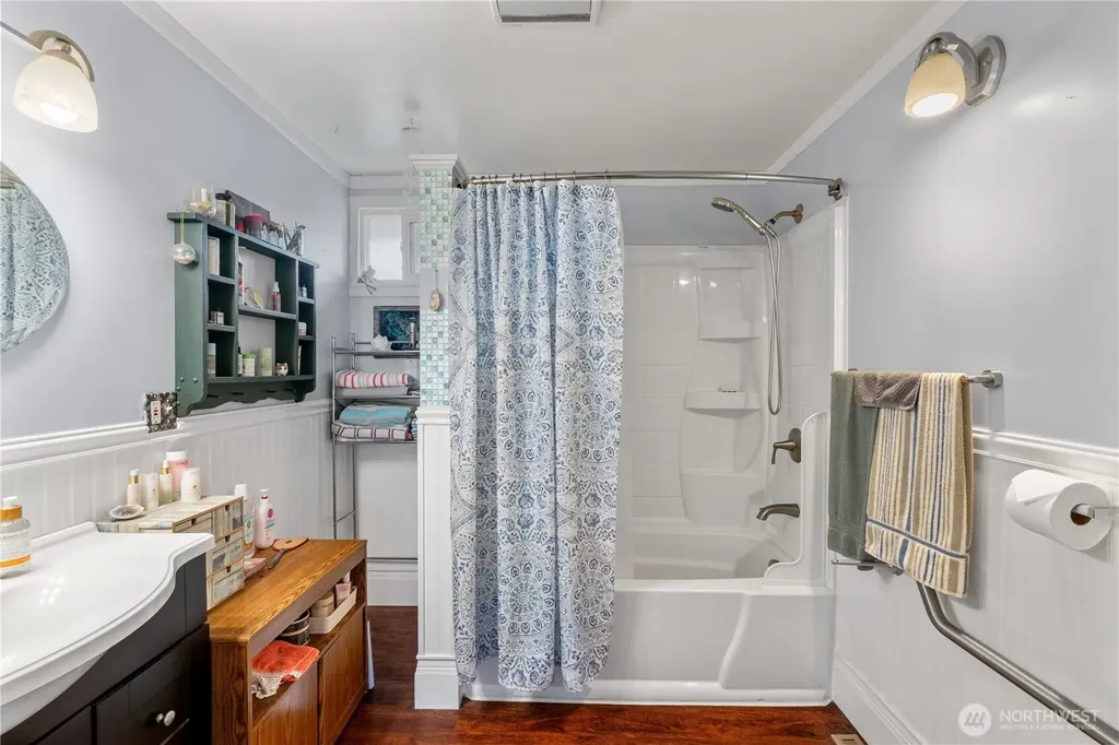2523 Simpson Avenue Aberdeen WA 98520