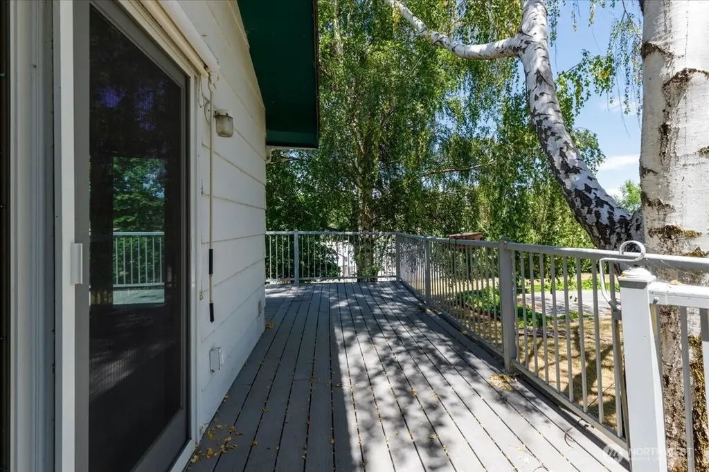21 Diamond Street Electric City WA 99123