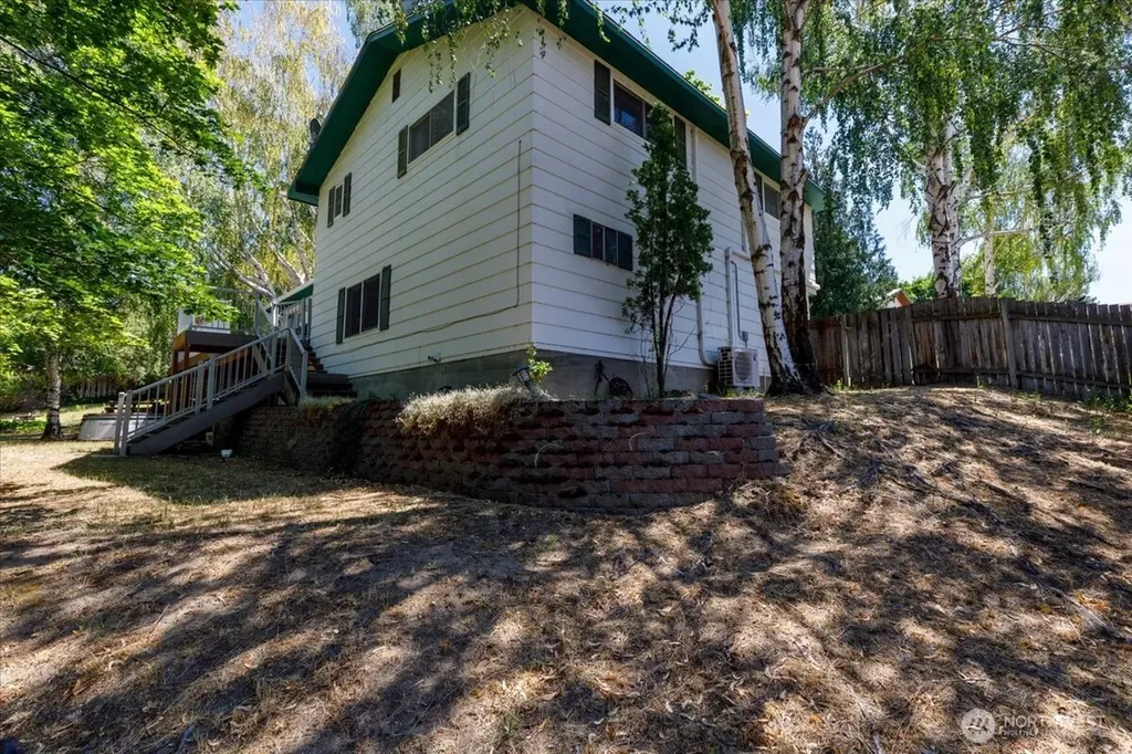 21 Diamond Street Electric City WA 99123