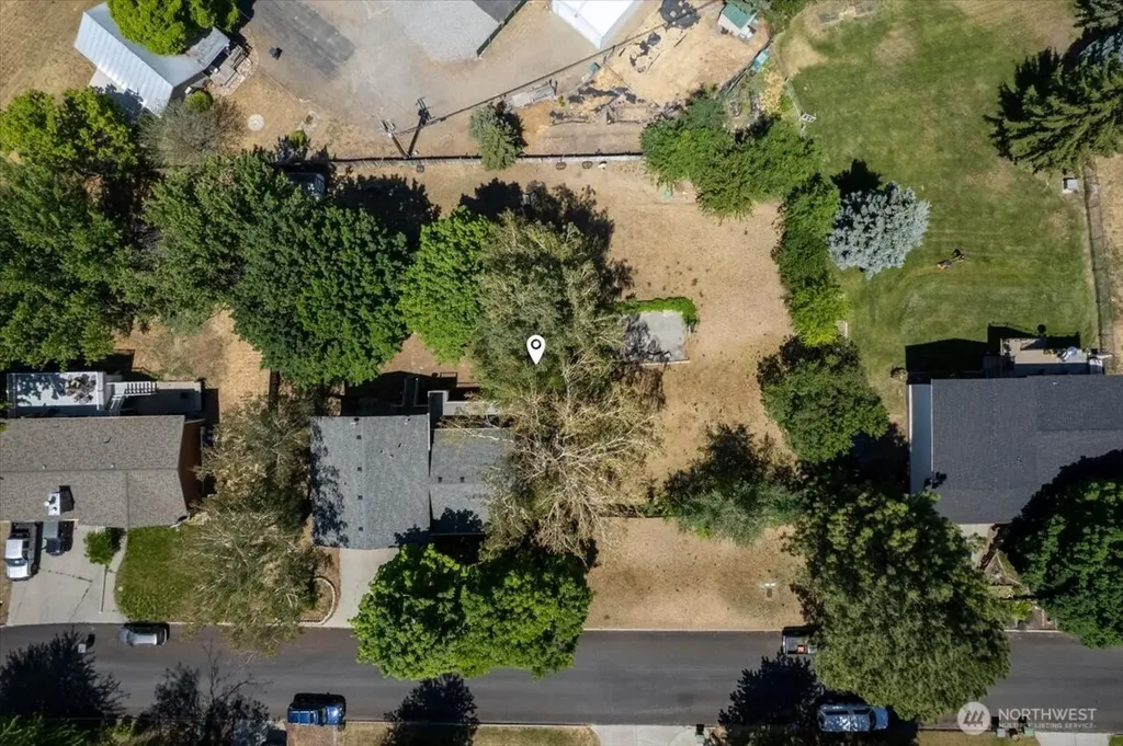21 Diamond Street Electric City WA 99123