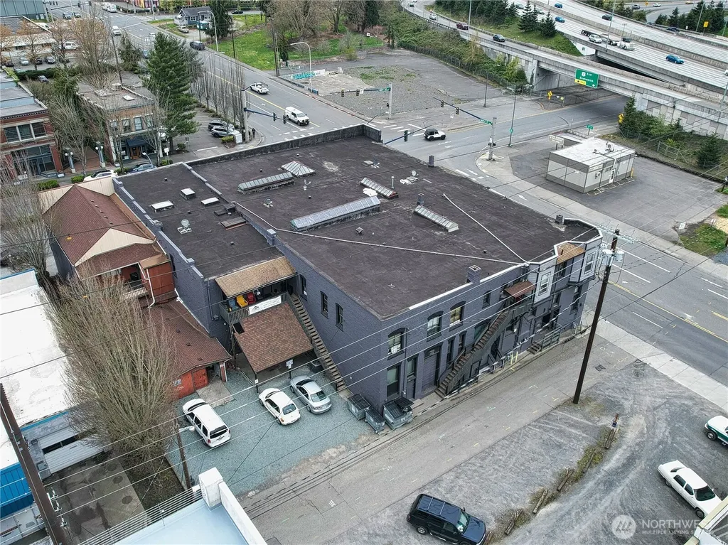 2912 Hewitt Avenue Everett WA 98201