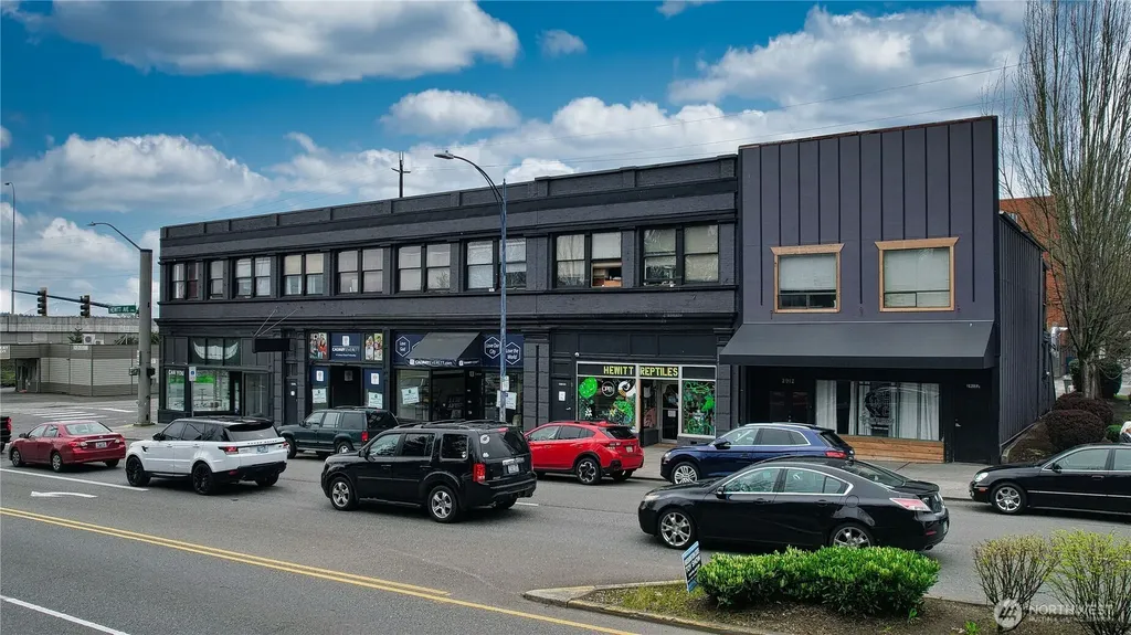 2912 Hewitt Avenue Everett WA 98201
