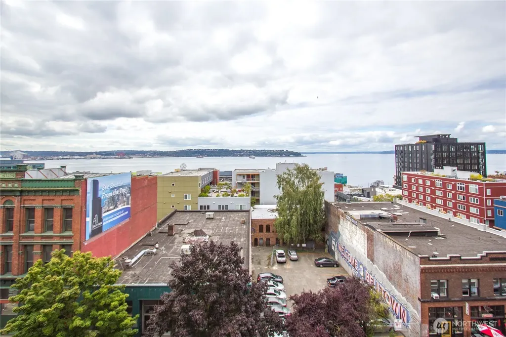 2414 1st Avenue Seattle WA 98121