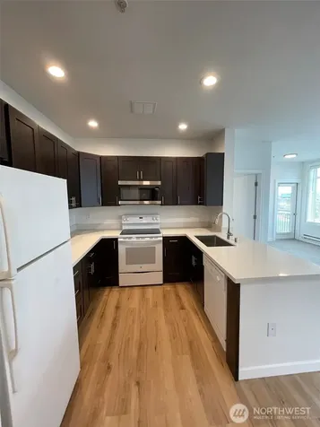 2414 1st Avenue Seattle WA 98121
