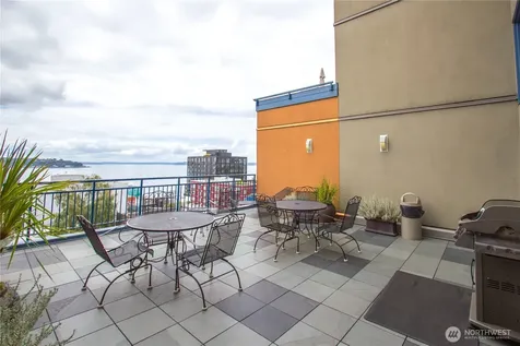 2414 1st Avenue Seattle WA 98121