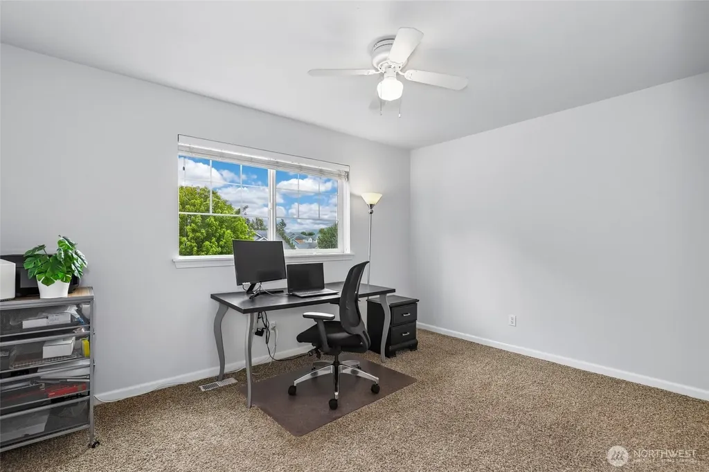 17208 138th Avenue Ct E Puyallup WA 98374