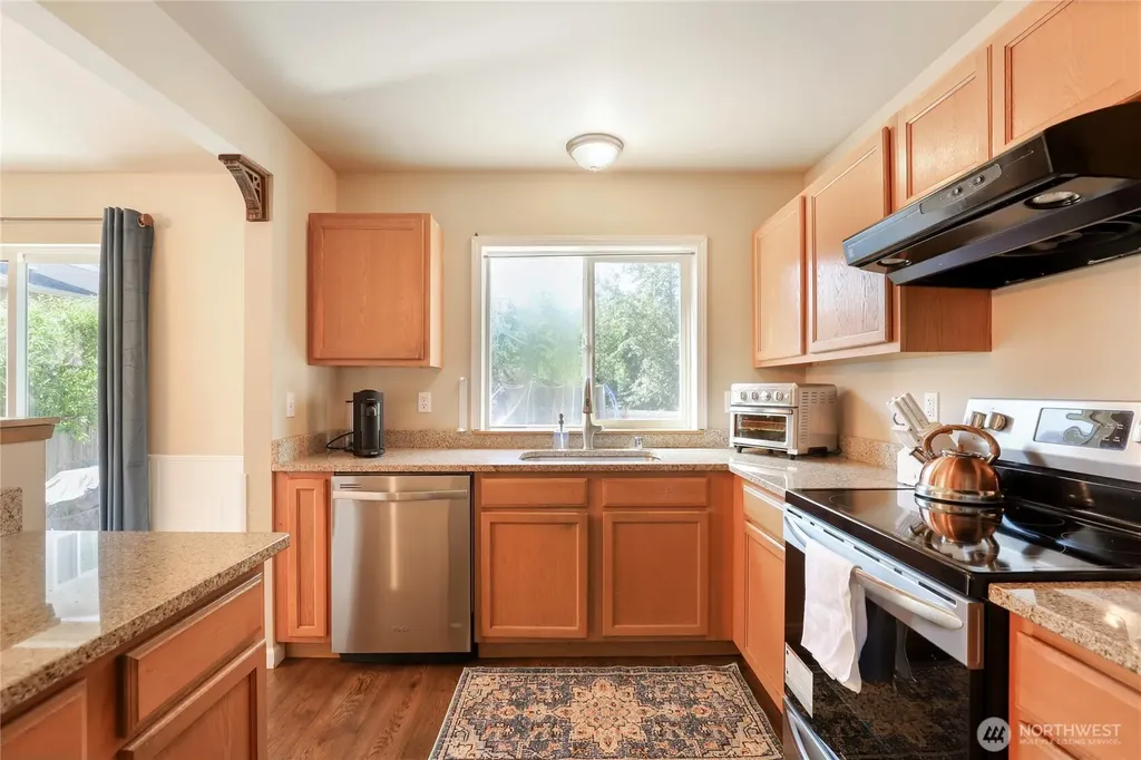 360 NE Max William Loop Poulsbo WA 98370