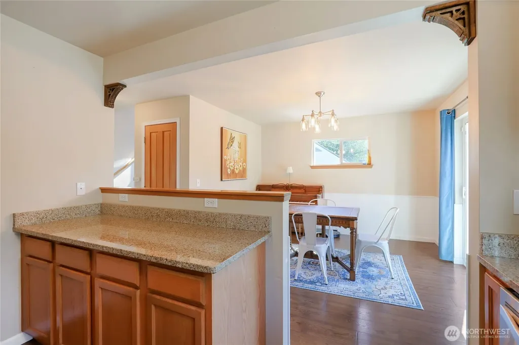 360 NE Max William Loop Poulsbo WA 98370