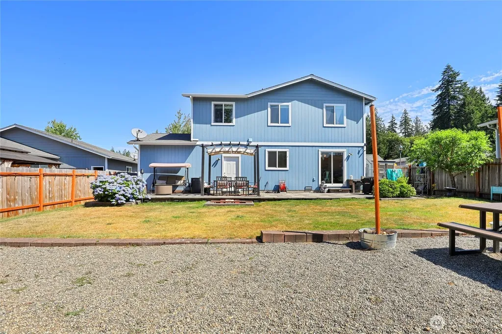 360 NE Max William Loop Poulsbo WA 98370