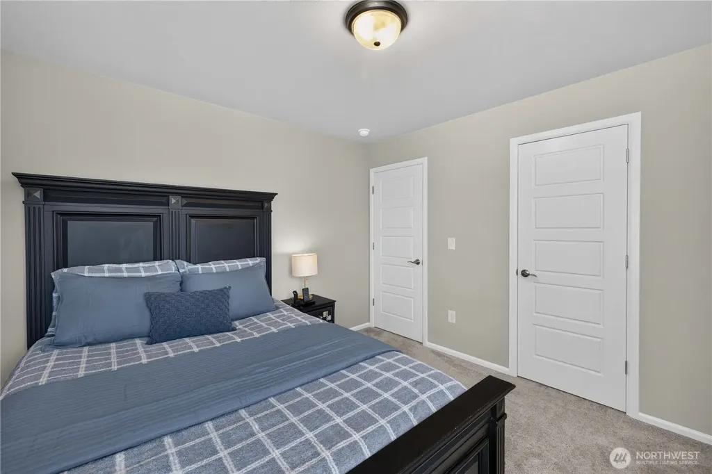 32831 Ten Trails Parkway SE Black Diamond WA 98010