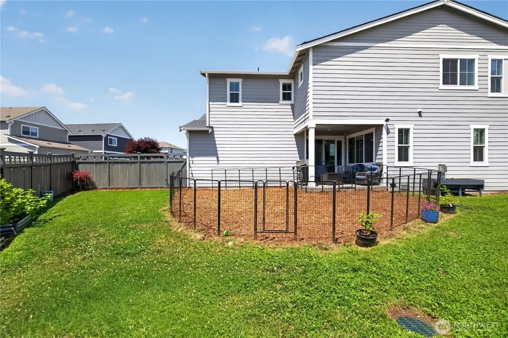32831 Ten Trails Parkway SE Black Diamond WA 98010