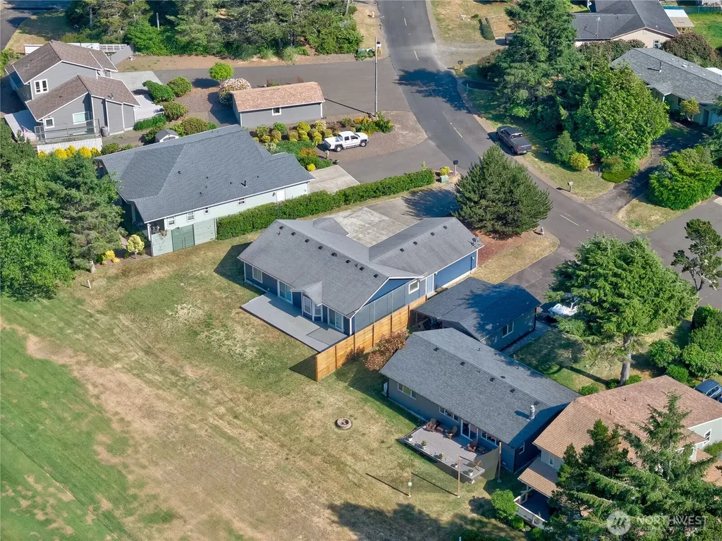 1405 314th Place Ocean Park WA 98640