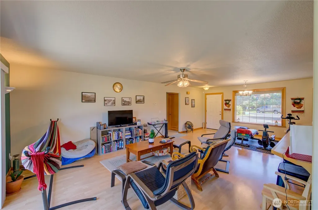 1405 314th Place Ocean Park WA 98640