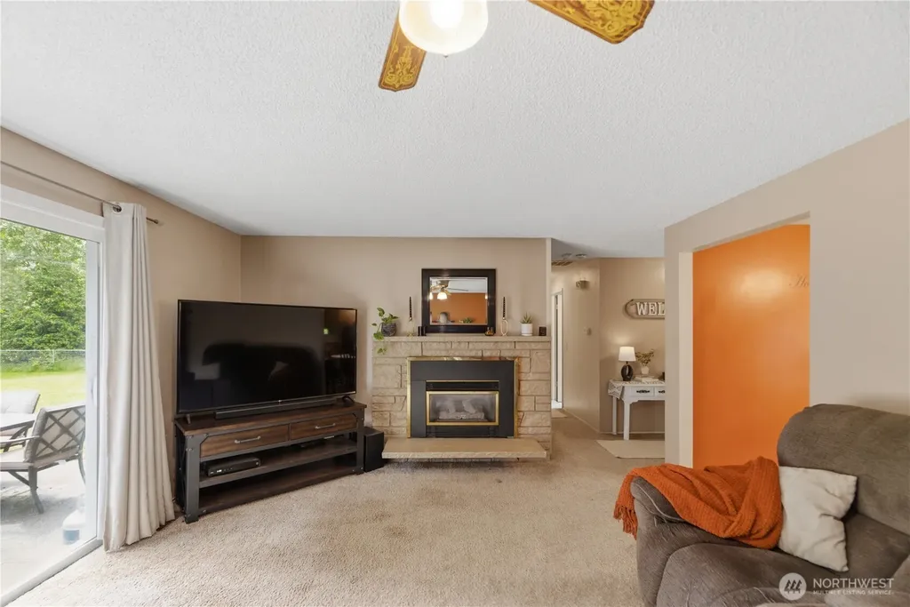 12264 156th Avenue SE Renton WA 98059