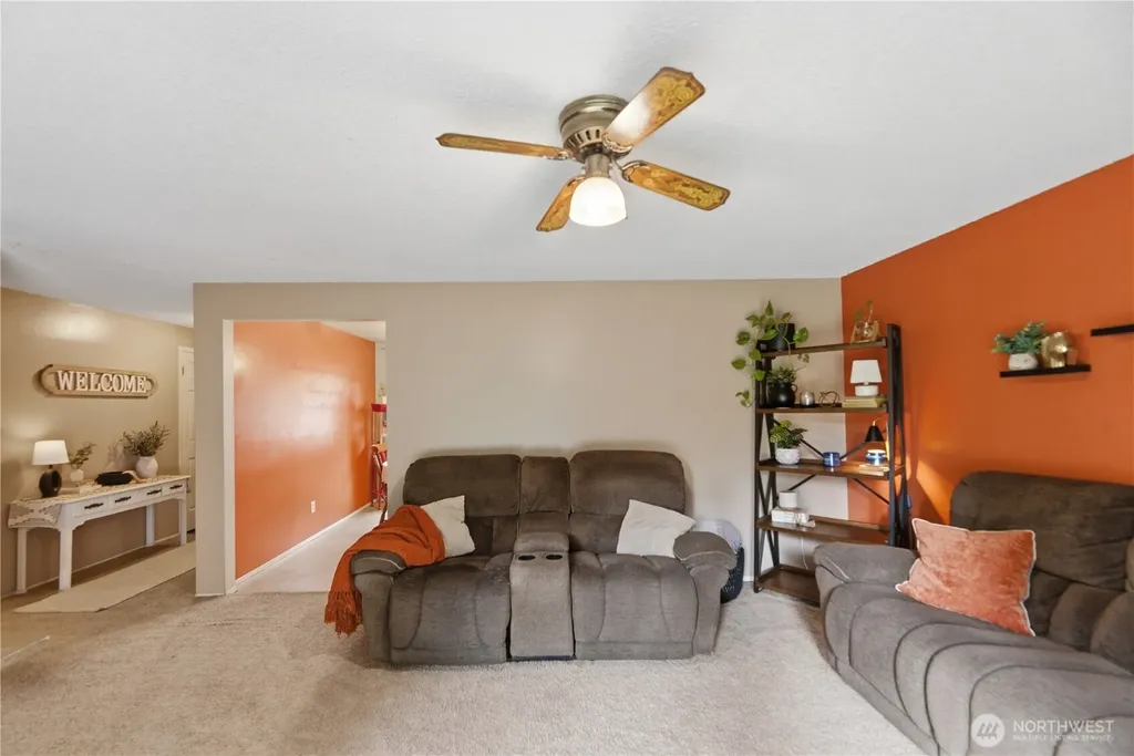 12264 156th Avenue SE Renton WA 98059