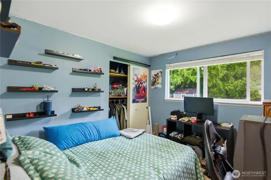 12264 156th Avenue SE Renton WA 98059