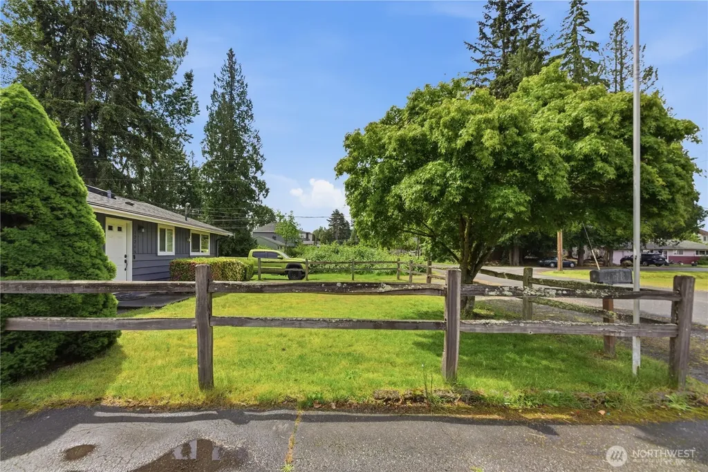 12264 156th Avenue SE Renton WA 98059