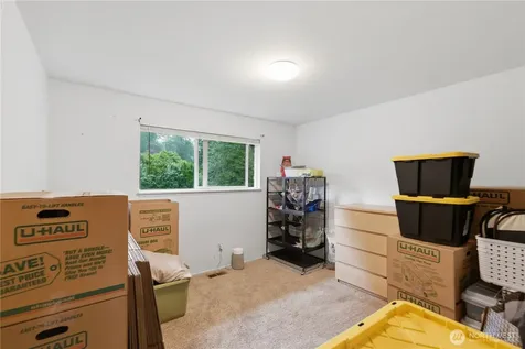12264 156th Avenue SE Renton WA 98059