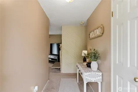 12264 156th Avenue SE Renton WA 98059