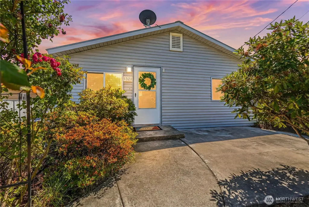 1321 9th Street Wenatchee WA 98801