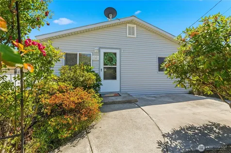 1321 9th Street Wenatchee WA 98801