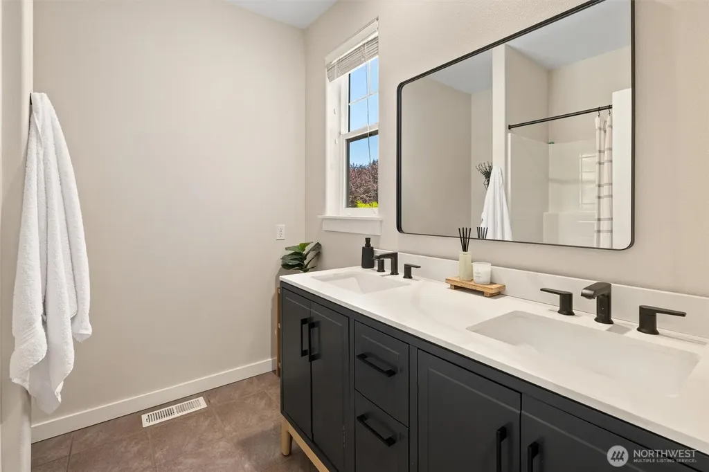 3504 161st Avenue NE Snohomish WA 98290