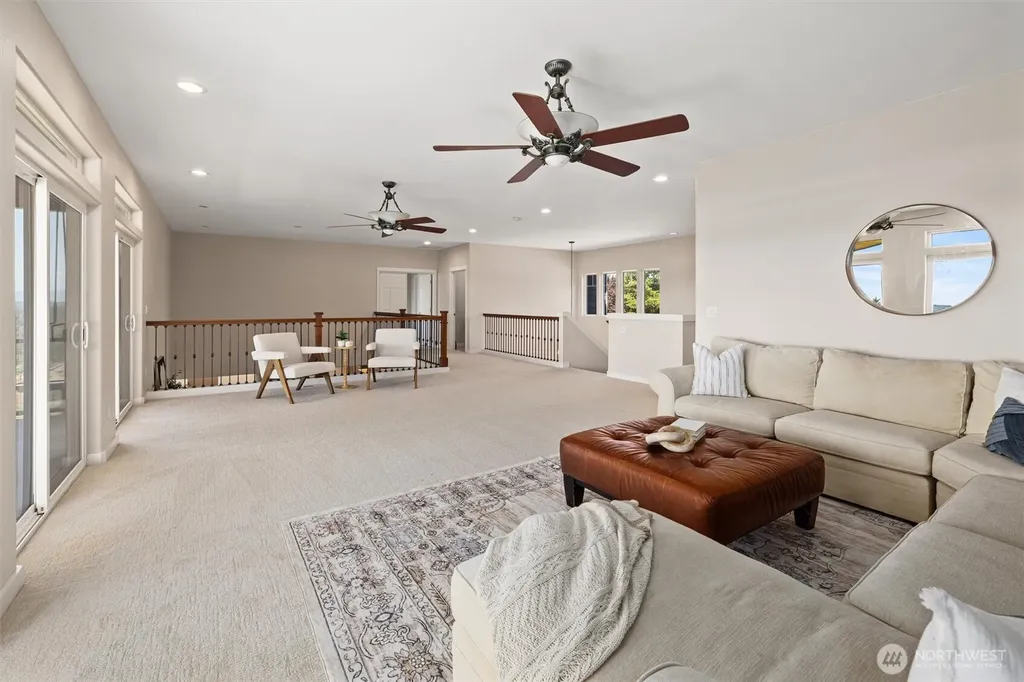 3504 161st Avenue NE Snohomish WA 98290