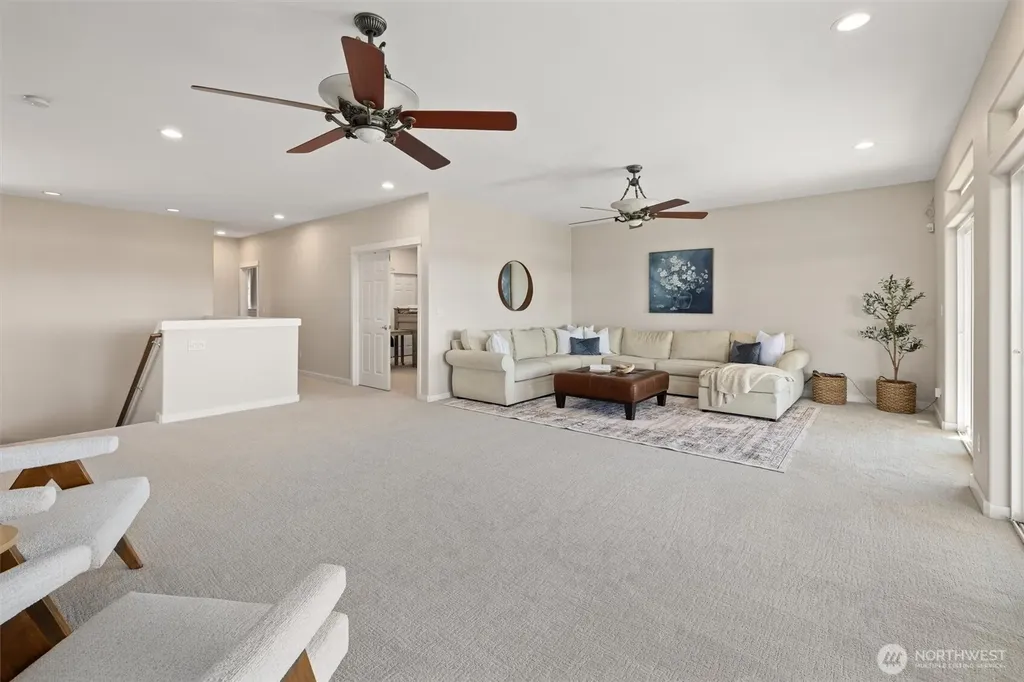 3504 161st Avenue NE Snohomish WA 98290