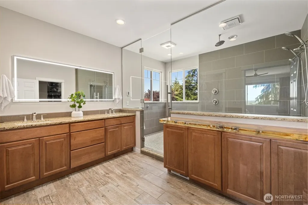 3504 161st Avenue NE Snohomish WA 98290