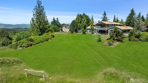 3504 161st Avenue NE Snohomish WA 98290