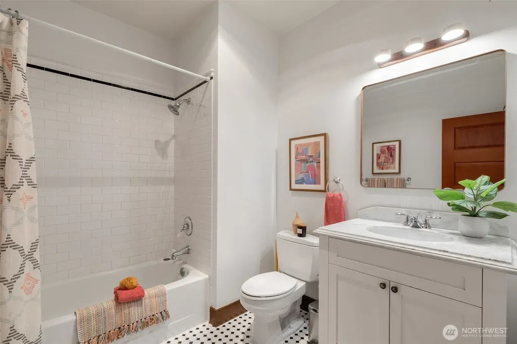 201 Galer Street Seattle WA 98109