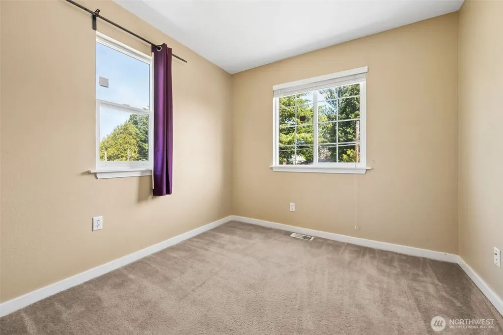 1011 Pennsylvania Avenue Bremerton WA 98337
