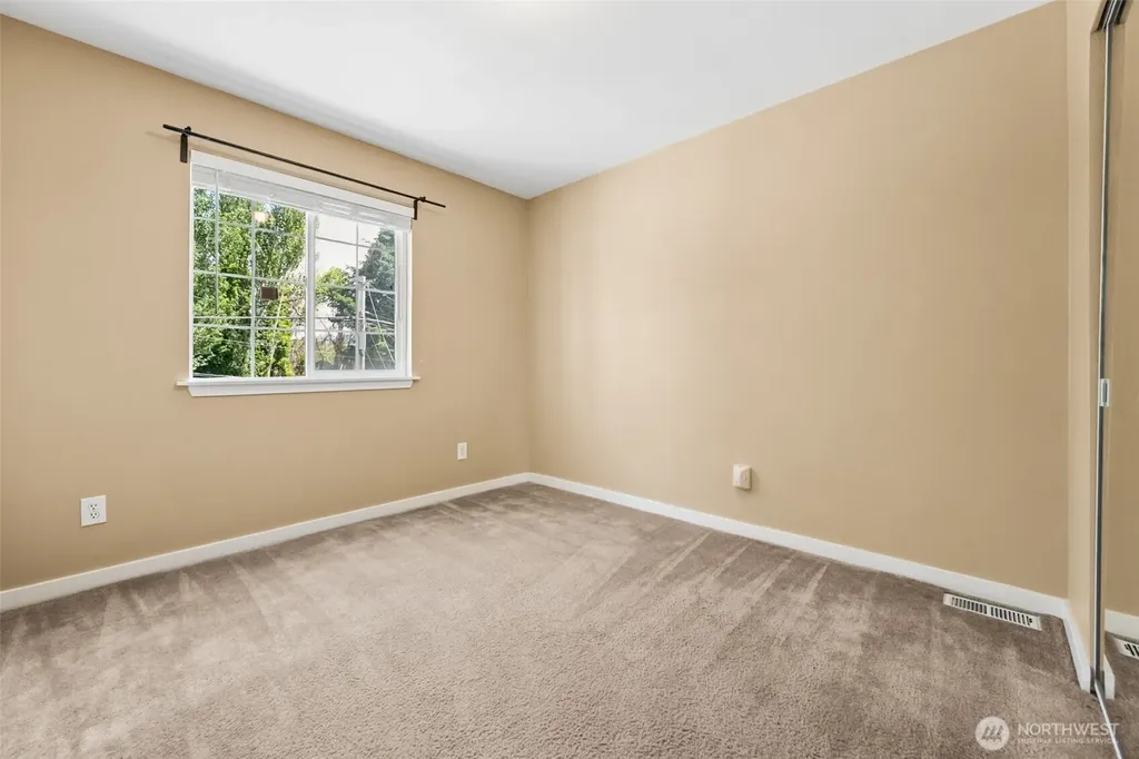 1011 Pennsylvania Avenue Bremerton WA 98337
