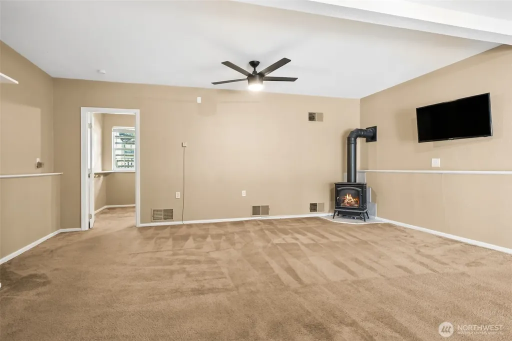 1011 Pennsylvania Avenue Bremerton WA 98337
