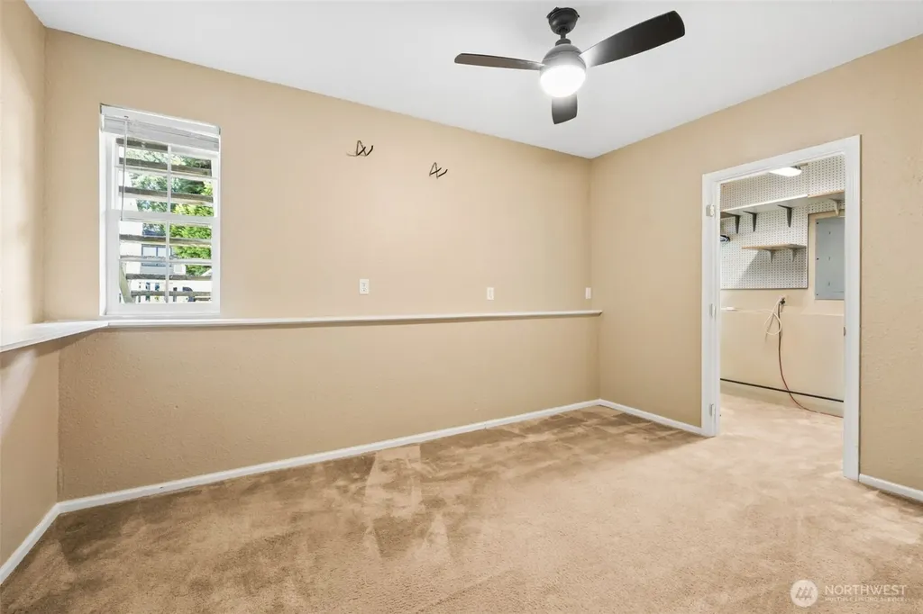 1011 Pennsylvania Avenue Bremerton WA 98337