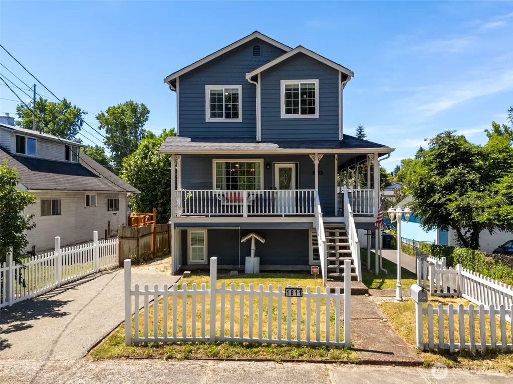 1011 Pennsylvania Avenue Bremerton WA 98337