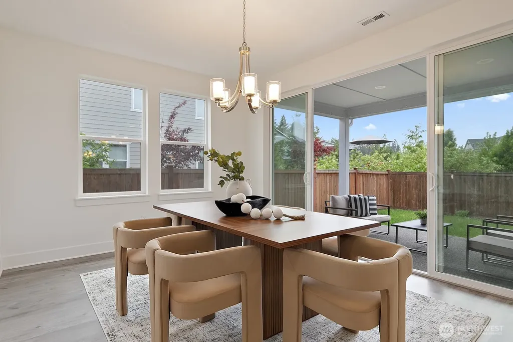 23546 SE 271st Street Maple Valley WA 98038