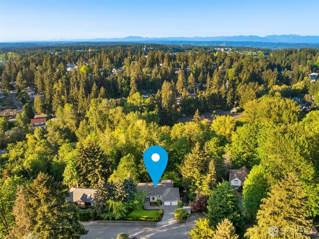 14102 SE 42nd Street Bellevue WA 98006