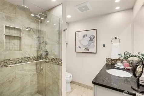 14102 SE 42nd Street Bellevue WA 98006