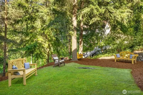 14102 SE 42nd Street Bellevue WA 98006